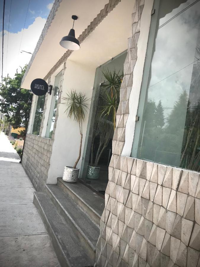 Calido Cosmos Hotel Cholula Exterior photo